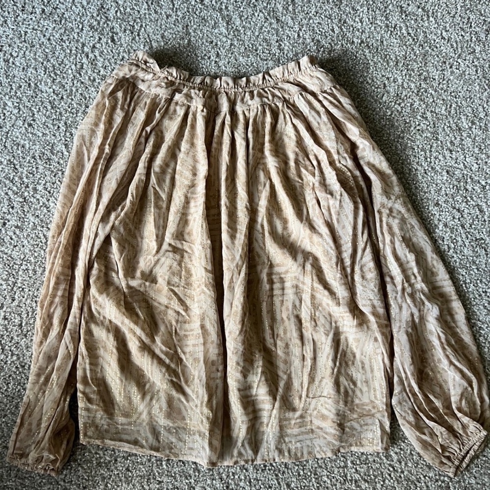NWT Champagne Emily Wonder Top - Picture 4 of 5